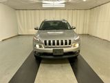 Used 2016 Jeep Cherokee Latitude image 3