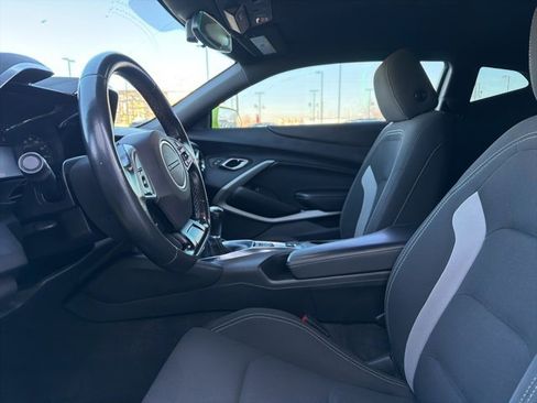 Used 2020 Chevrolet Camaro LT w/ RS Package image 16