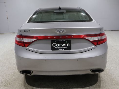 Used 2013 Hyundai Azera w/ Technology Pkg FWD image 3