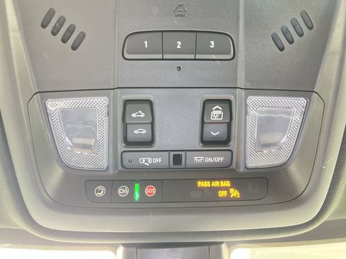 Certified 2025 Cadillac XT5 Premium Luxury image 29