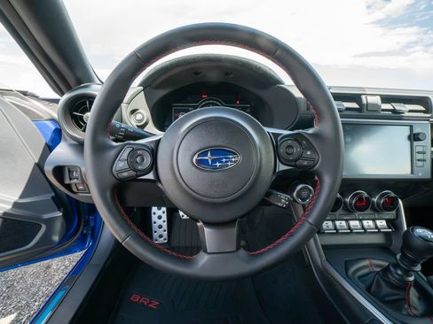 Used 2025 Subaru BRZ Limited w/ Popular Package 2 RWD image 15