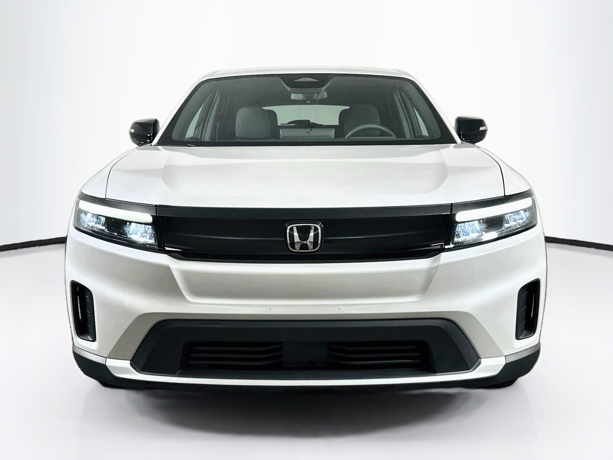 Used 2024 Honda Prologue EX image 2