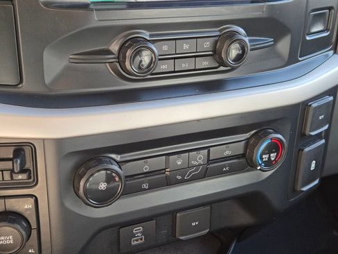 Used 2021 Ford F150 XL w/ Trailer Tow Package image 27