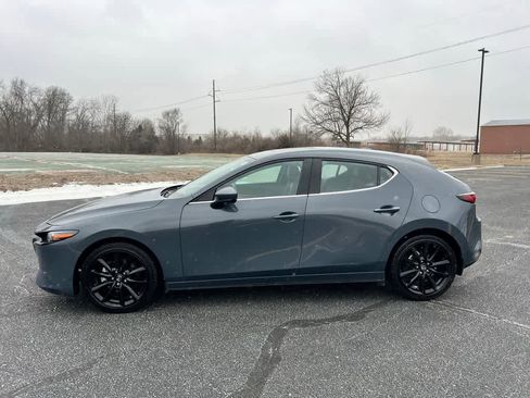 Used 2020 MAZDA MAZDA3 Premium Package image 3