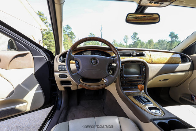 Used 2005 Jaguar S-TYPE 4.2 RWD image 26