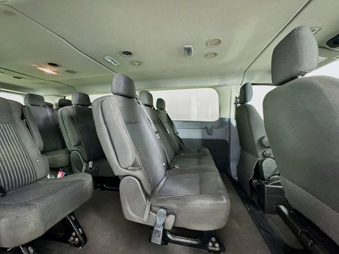 Used 2015 Ford Transit 350 XLT RWD image 34