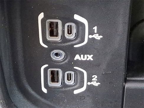 Used 2023 RAM 3500 Tradesman w/ Chrome Appearance Group image 26