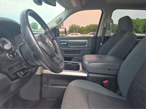 Used 2016 RAM 1500 Big Horn AWD/4WD image 4