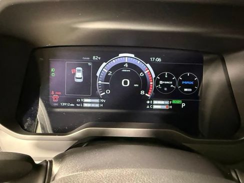 Used 2025 Toyota Sequoia TRD Pro AWD/4WD image 24