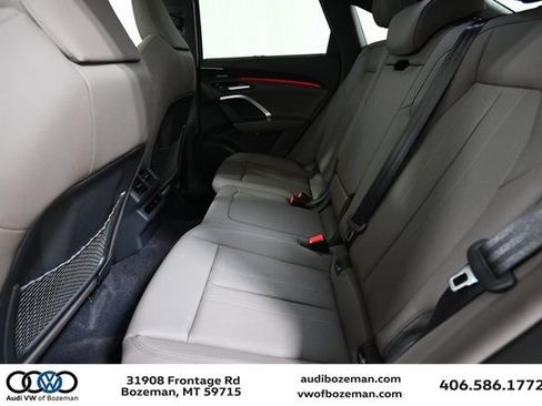 Used 2025 Audi Q5 Premium Plus AWD/4WD image 9