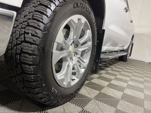 Used 2024 Chevrolet Silverado 1500 LTZ image 26