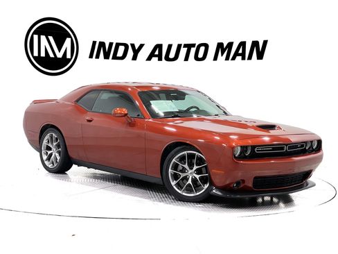 Used 2021 Dodge Challenger GT RWD image 2