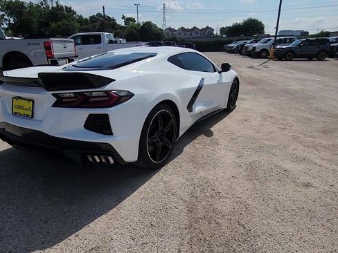 Certified 2020 Chevrolet Corvette Stingray Coupe w/ 1LT RWD image 8