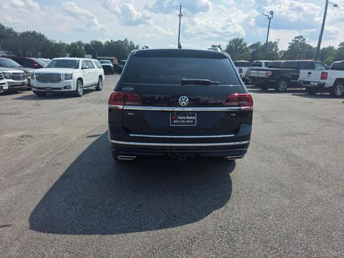 Used 2019 Volkswagen Atlas SEL R-Line FWD image 3