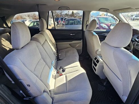 Used 2016 Honda Pilot LX image 6