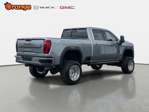 Used 2024 GMC Sierra 2500 Denali w/ Denali Reserve Package AWD/4WD image 3