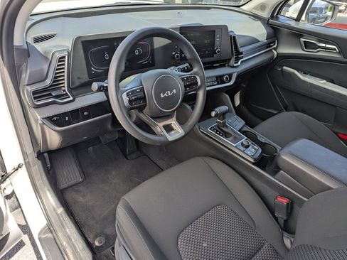 Used 2024 Kia Sportage LX AWD/4WD image 24