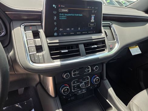 Used 2024 Chevrolet Tahoe Z71 w/ Luxury Package AWD/4WD image 26