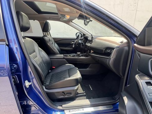Used 2021 Nissan Rogue Platinum AWD/4WD image 31