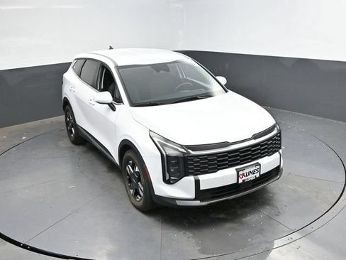 Used 2026 Kia Sportage LX FWD image 40