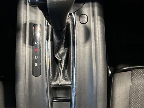 Used 2019 Honda HR-V Sport image 7