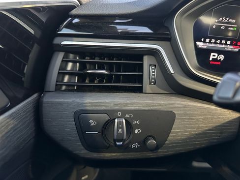 Used 2023 Audi A4 2.0T Premium Plus image 18