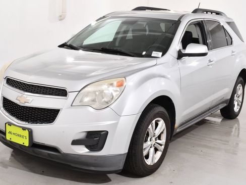 Used 2013 Chevrolet Equinox LT w/ Driver Convenience Package AWD/4WD image 2