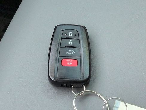 Used 2024 Toyota RAV4 XLE Premium AWD/4WD image 27