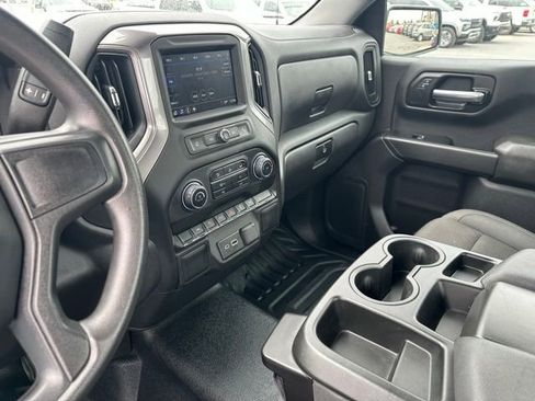 Certified 2025 Chevrolet Silverado 1500 W/T RWD image 11
