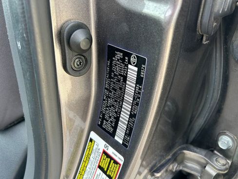 Used 2023 Toyota Camry LE FWD image 10