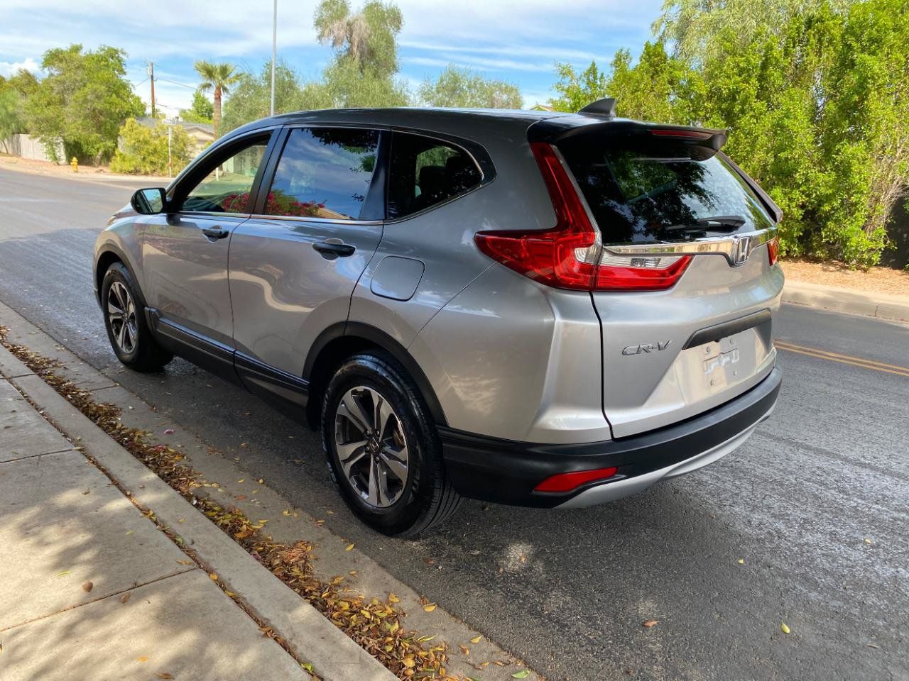 Used 2018 Honda CR-V LX image 10