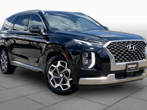 Used 2022 Hyundai Palisade Calligraphy w/ Cargo Package FWD image 3