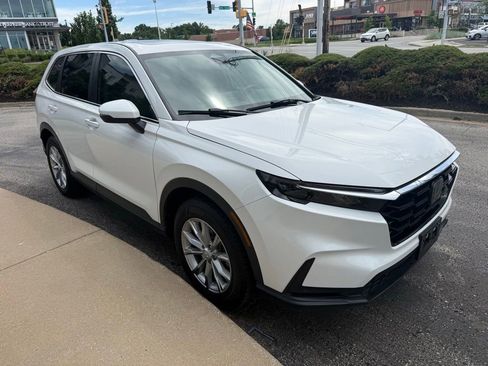 Used 2023 Honda CR-V EX-L image 3
