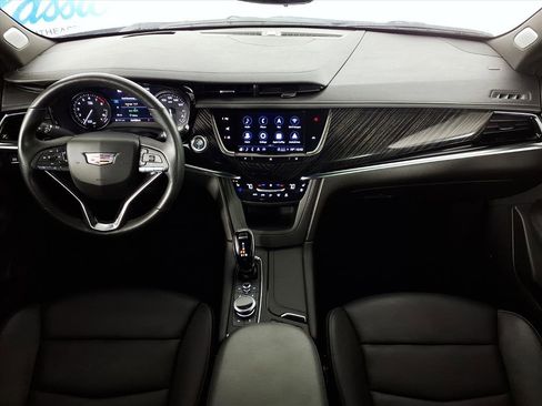 Used 2021 Cadillac XT6 Premium Luxury w/ LPO, ONYX Package image 11