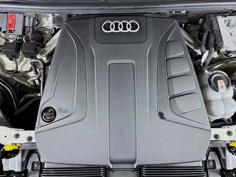 Used 2023 Audi Q7 2.0T Premium Plus w/ Premium Plus Package AWD/4WD image 35