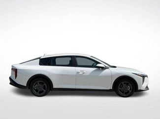 Used 2025 Kia K4 FWD video 2