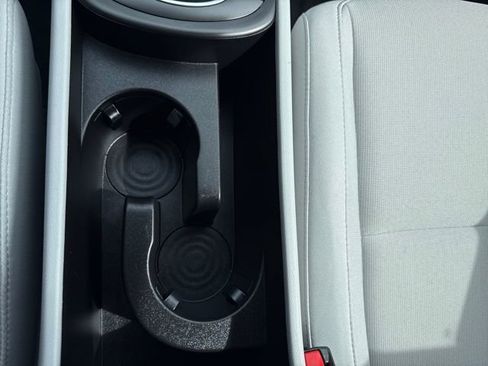 Certified 2025 Hyundai Kona SEL image 27