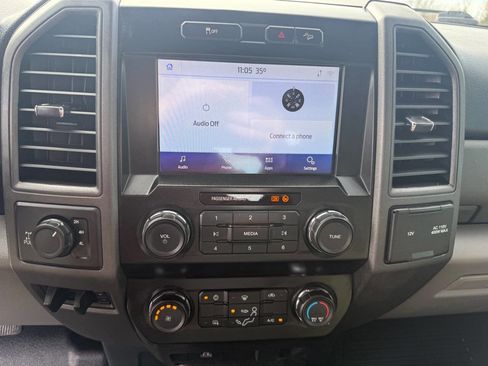 Used 2020 Ford F250 XL w/ Power Equipment Group image 23