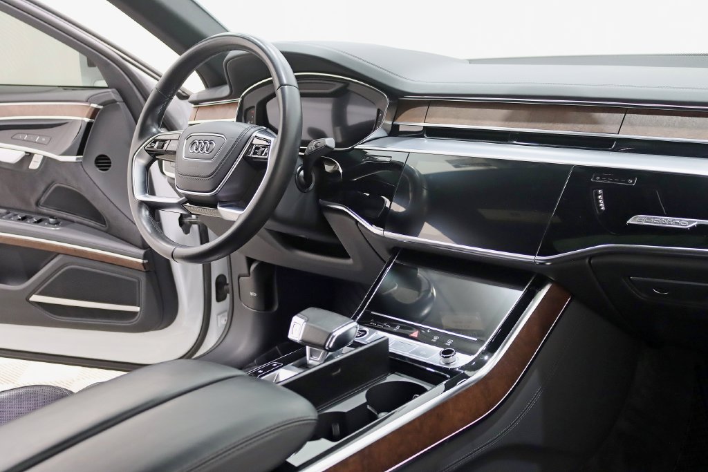 Used 2023 Audi A8 L 3.0T w/ Luxury Package AWD/4WD image 30
