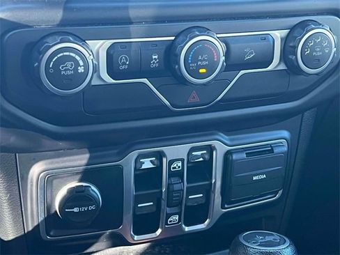 Used 2020 Jeep Wrangler Unlimited Sport S image 24