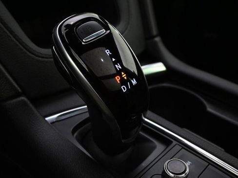 Used 2021 Cadillac XT5 Premium Luxury image 30