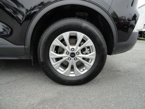 Used 2025 Ford Escape Active w/ Tech Pack #1 AWD/4WD image 9