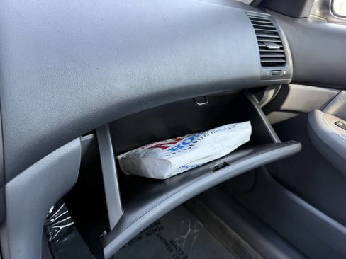 Used 2006 Honda Accord EX image 21