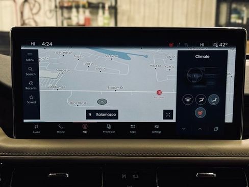 Used 2022 Lincoln Nautilus Reserve image 36