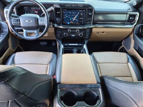Used 2024 Ford F250 Lariat w/ Lariat Ultimate Package AWD/4WD image 17