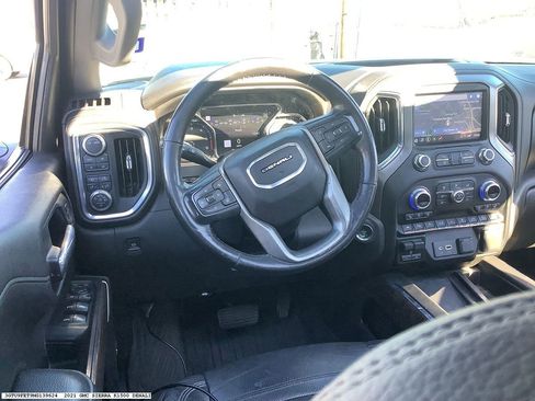 Used 2021 GMC Sierra 1500 Denali w/ Denali Ultimate Package image 12