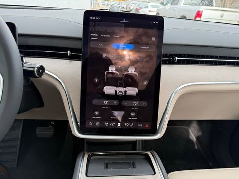 New 2025 Volvo EX90 Ultra AWD/4WD image 24
