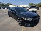 Used 2020 Honda Accord Sport image 4