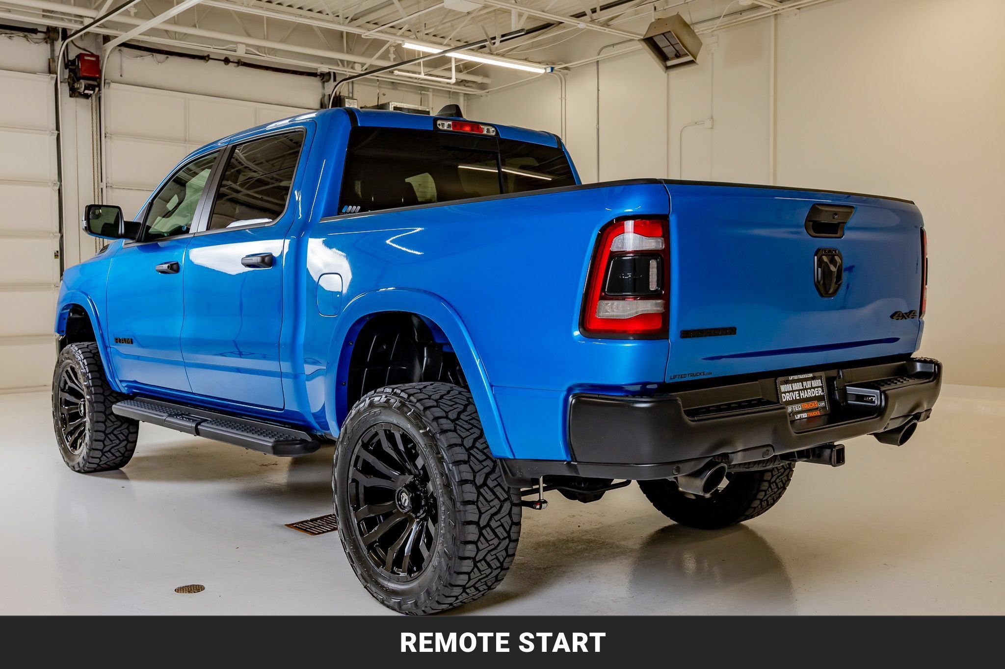 Used 2023 RAM 1500 Big Horn AWD/4WD image 7