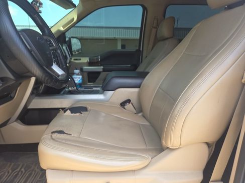 Used 2016 Ford F150 Lariat AWD/4WD image 22